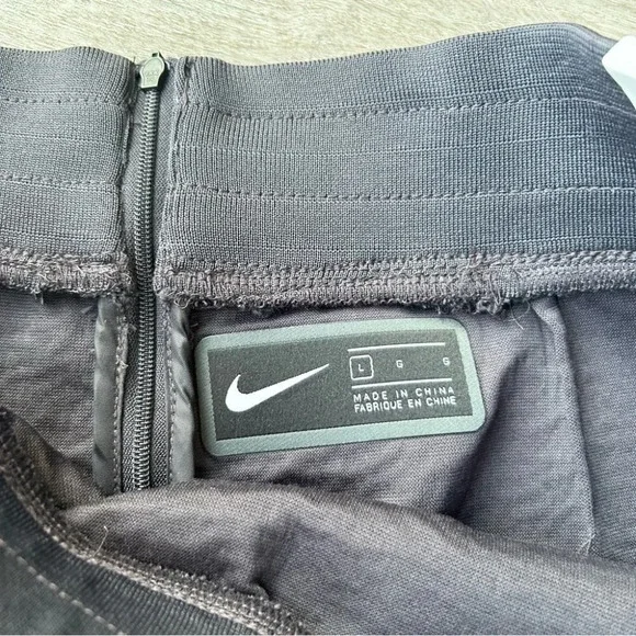 NWT NIKE SPORTSWEAR Tech Pack Oil Grey A-Line Pocket Mini Skirt - Picture 7 of 16